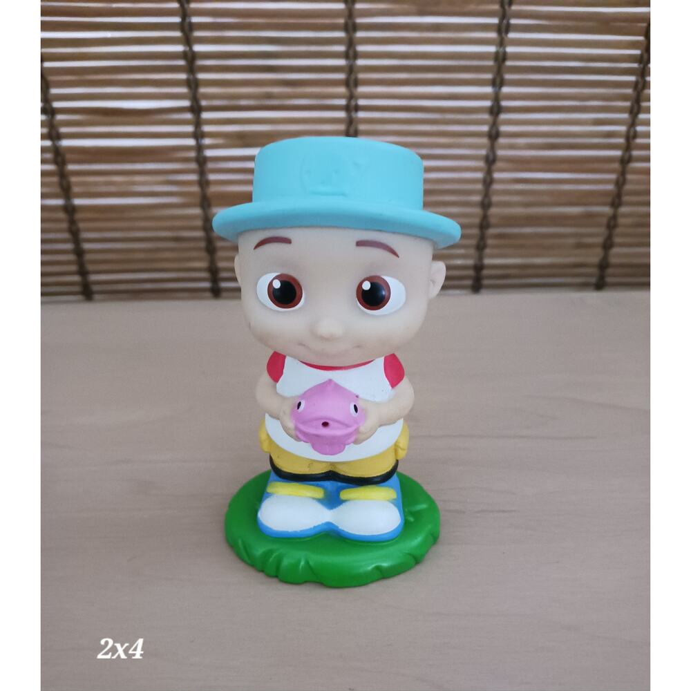 CoComelon JJ Bath Squiter Figure Bath Fun